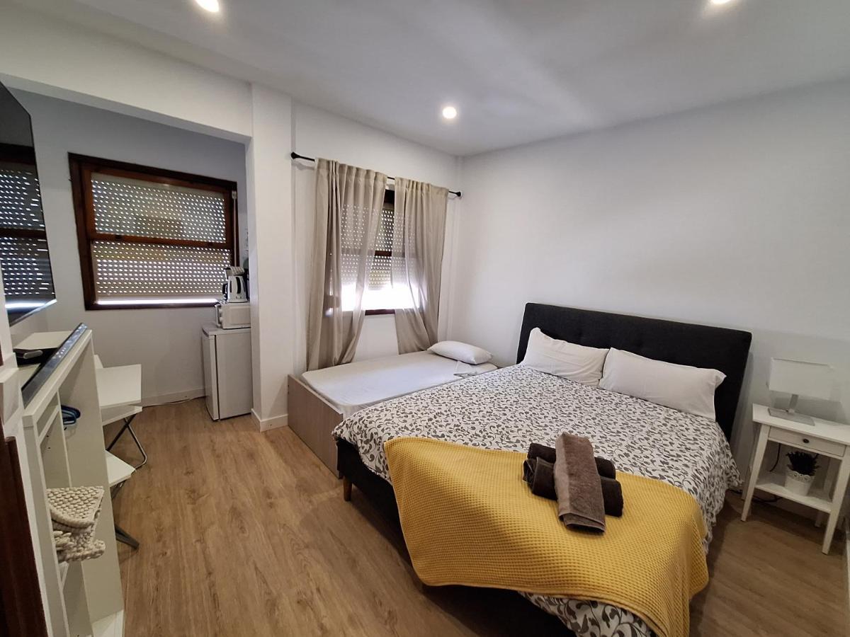 Habitacion Con Bano Privado En Un Piso Con Familia Santa Cruz de la Palma  Exterior photo